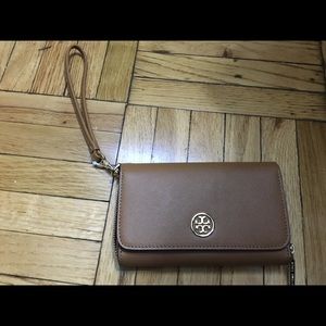 Tory Burch Robinson Envelope Smartphone Wristlet