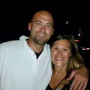 Meet your Posher, Dustin