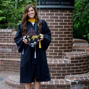 Meet your Posher, Katie