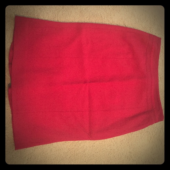 White House Black Market skirt - Rich red color