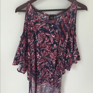 ⚫️SOLD⚫️Free People New Romantics top