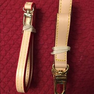 Reposhing!! 42 inch strap for LV