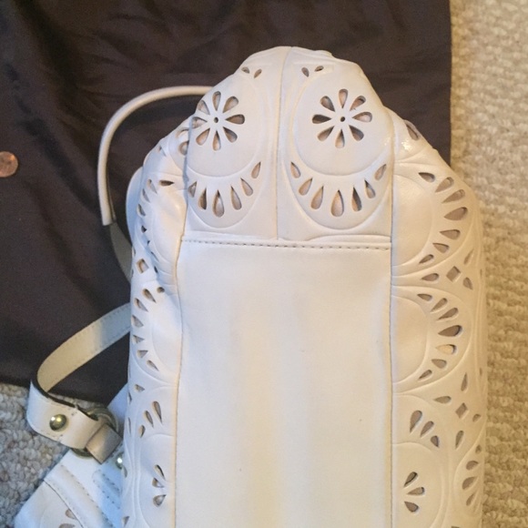 Final reduction 💝Coach Ashley laser cut bag - Picture 4 of 4