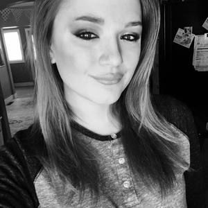 Meet your Posher, Carli