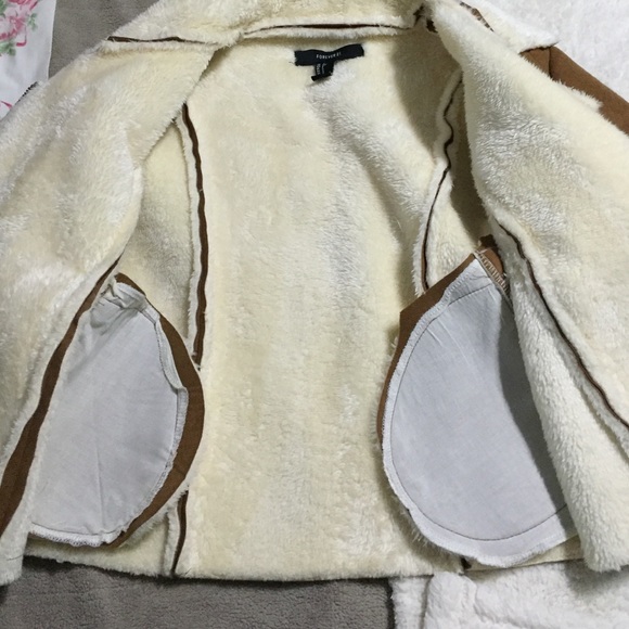 Jacket - Picture 3 of 4