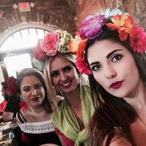 Meet your Posher, Itzel