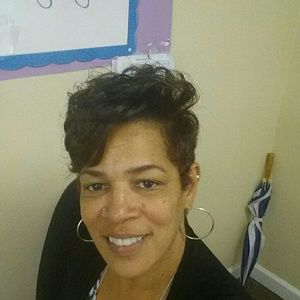 Meet your Posher, Deidre