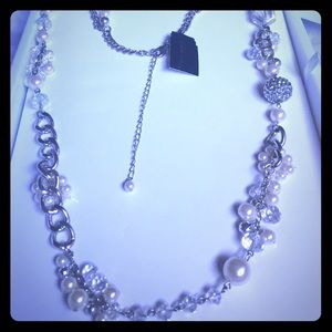 Pearls and Chains Necklace