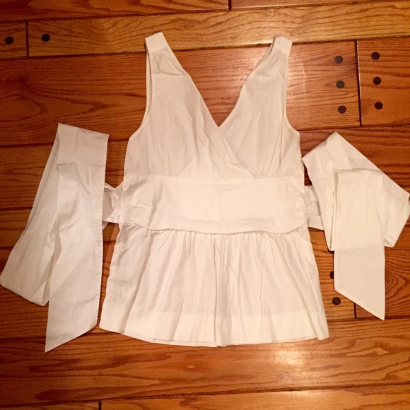 White Wrap Top by United Colors of Benetton - Picture 3 of 4