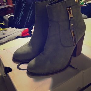 Ankle boot