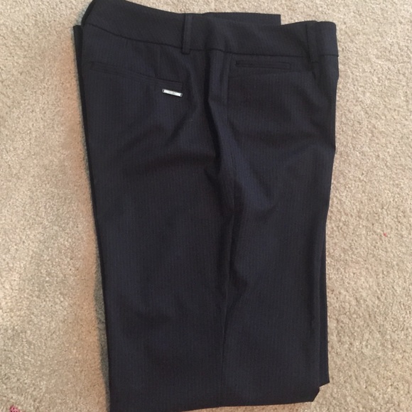 Navy/very dark grey, dark grey, light grey, black