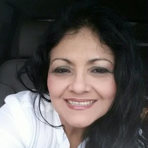 Meet your Posher, Yolanda