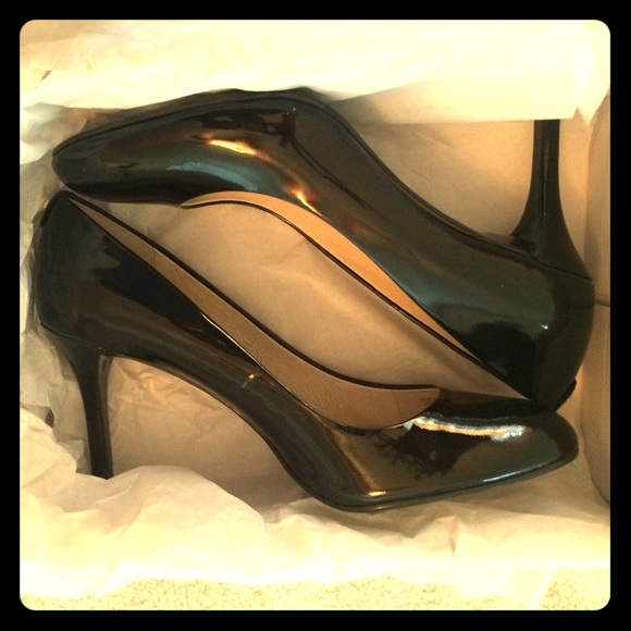 Black Michael Kors Pumps