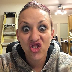 Meet your Posher, Melanie