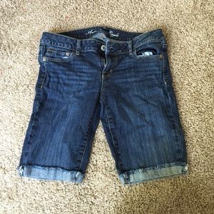 American Eagle Bermuda Shorts