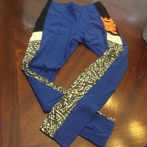 Nike leggings