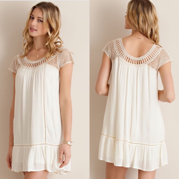 🆕 Natural Baby Doll Crochet Dress - Picture 2 of 3