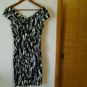 New York & Co shift dress
