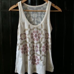 American Eagle cream tank