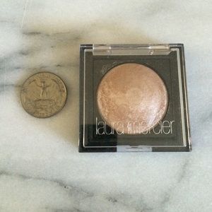 Laura mercier ballet pink baked eye colour