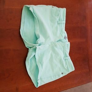 Mint green short