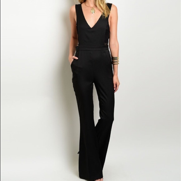 ‼️ FINAL CLEARANCE‼️LAST ONE! Flare Leg Jumpsuit - Picture 2 of 3