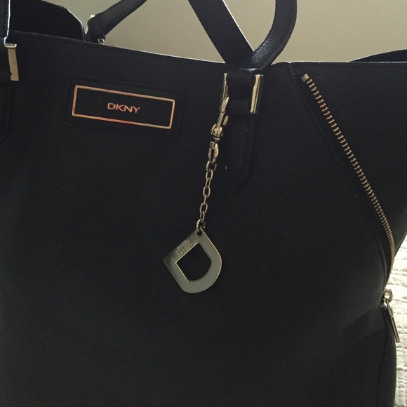 DKNY shoulder bag - Picture 2 of 4