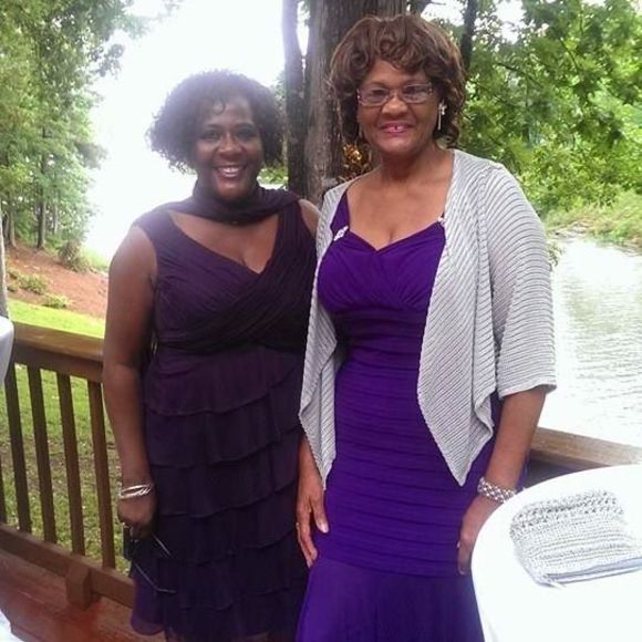 Meet your Posher, Angela