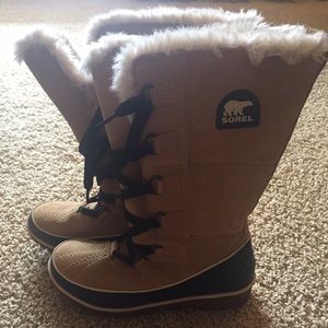Sorel boots! Size 7.5