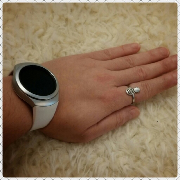 pineapple ring last 1 - Picture 2 of 3