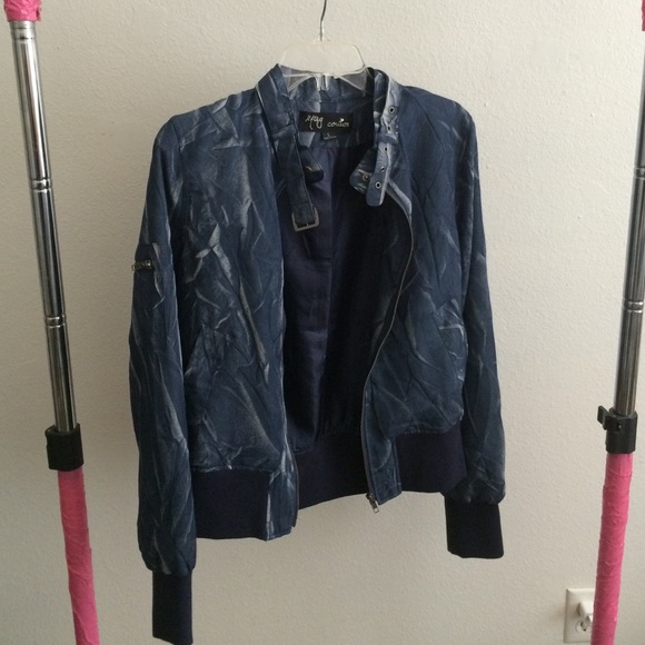 Light jacket - Picture 1 of 1