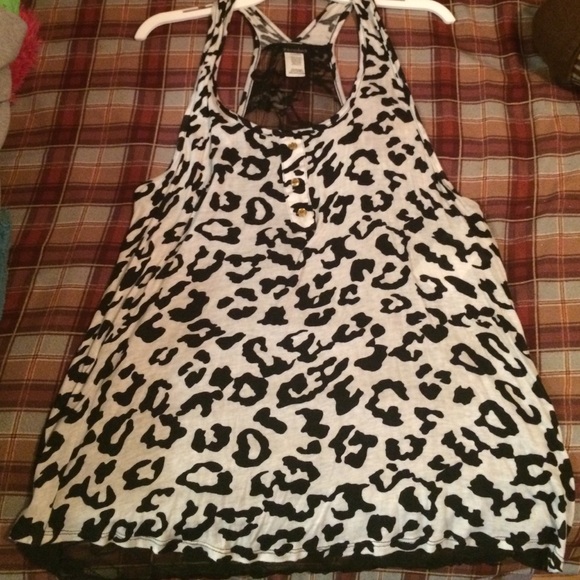 Leopard print tank top