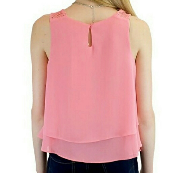 Flowing Pink Blouse - Picture 2 of 3