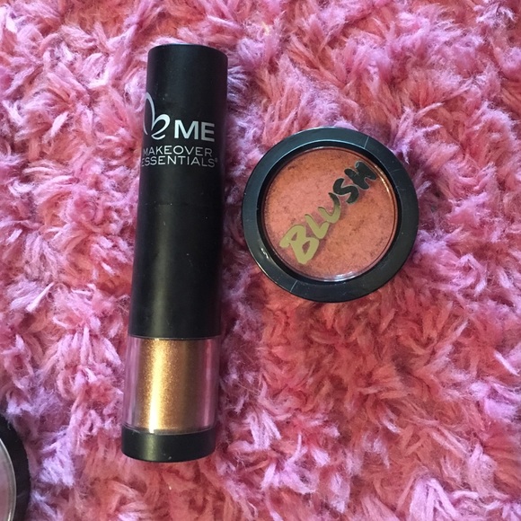 Blush bundle - Picture 3 of 4