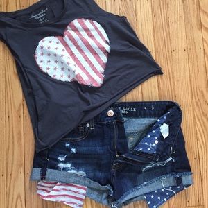 American Eagle Outfitters Fourth of July bundle