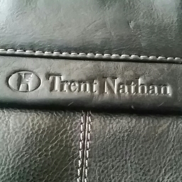 Bundle - Picture 2 of 4