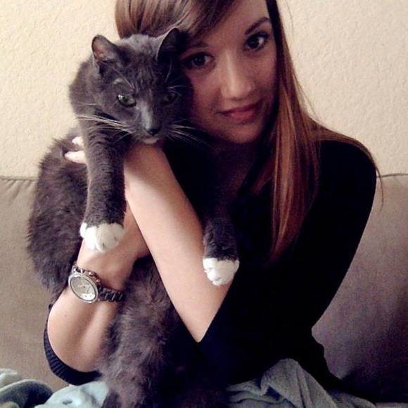 Meet your Posher, Teri - Picture 1 of 1