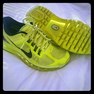 Nike air max 5. 5 youth womans 7