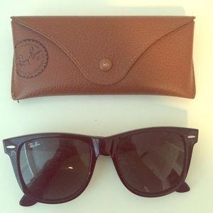 Large rayban wayfarer sunglasses