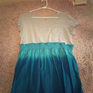Cute Top Grey/Gray and Teal/Turquoise Ombre/Ombré