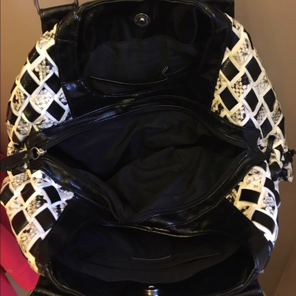 👜SOLD👜 Aldo Handbag - Picture 2 of 4