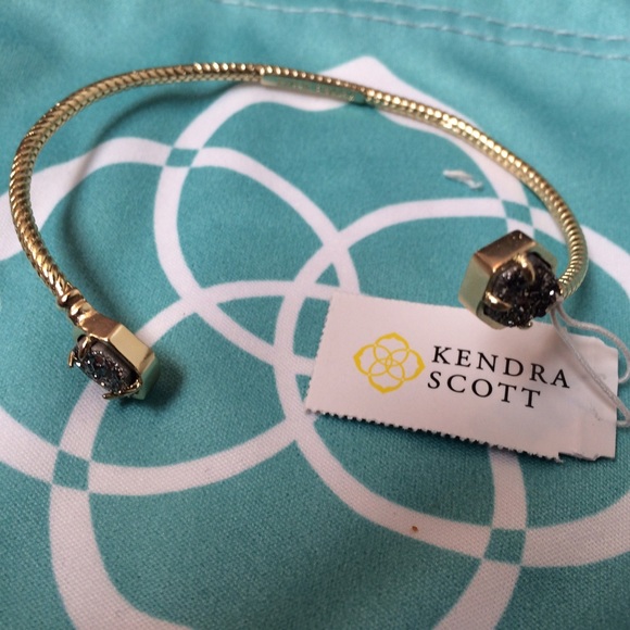 Kendra Scott "Jamie" Bracelet in Platinum Drusy - Picture 4 of 4