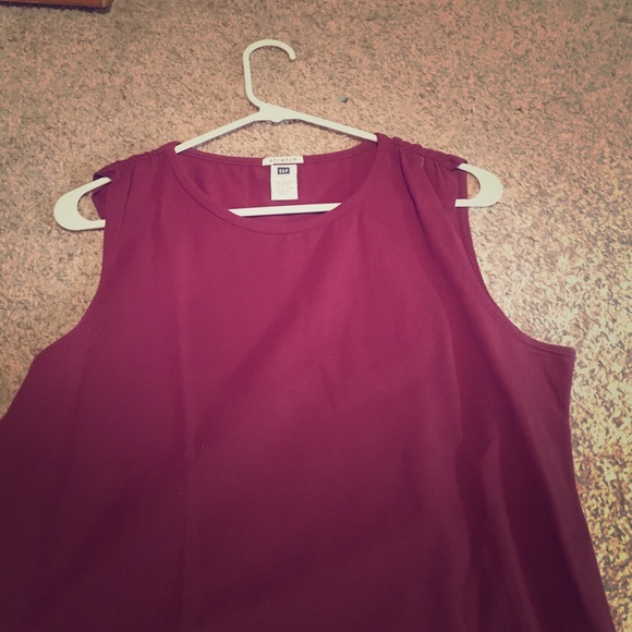 NWOT Maroon Burgundy Tank Top