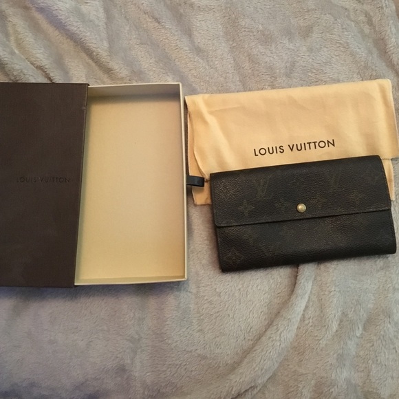Louis Vuitton wallet