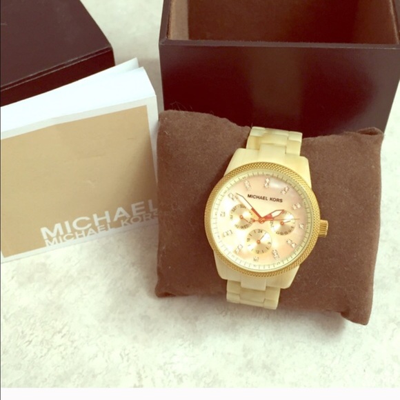 Michael kors watch 🔥