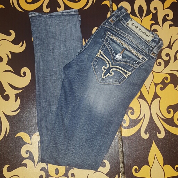 Rock Revival Denim - 🍒Rock Revival Kate straight jeans