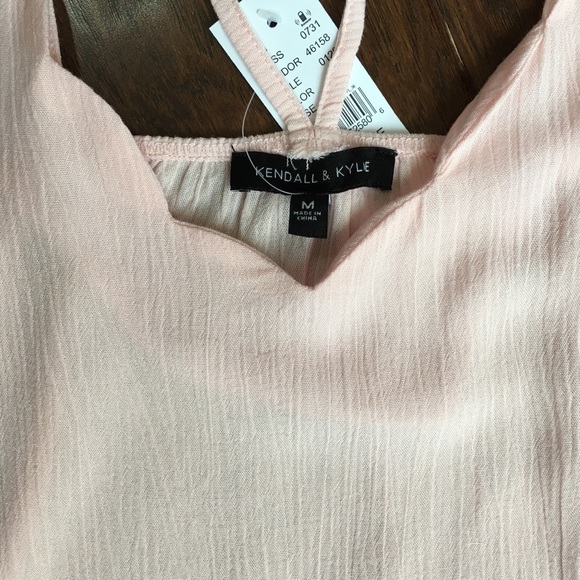 SOLD KENDALL & KYLIE Spaghetti Strap Crop Tank - Picture 2 of 3