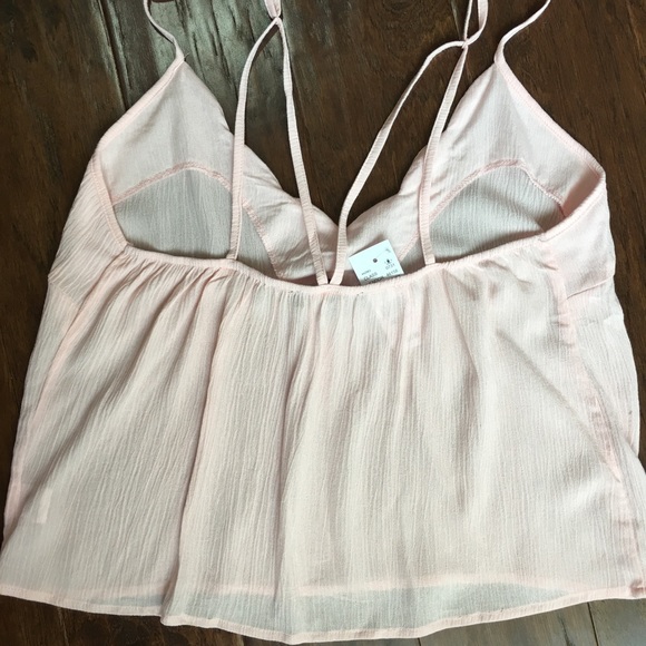 SOLD KENDALL & KYLIE Spaghetti Strap Crop Tank - Picture 3 of 3