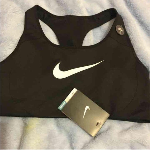 Nike Other - Nike NWT size small