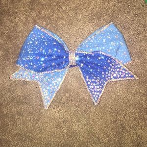 CHEER BOW